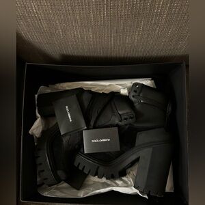 Dolce&Gabbana new Chunky boots